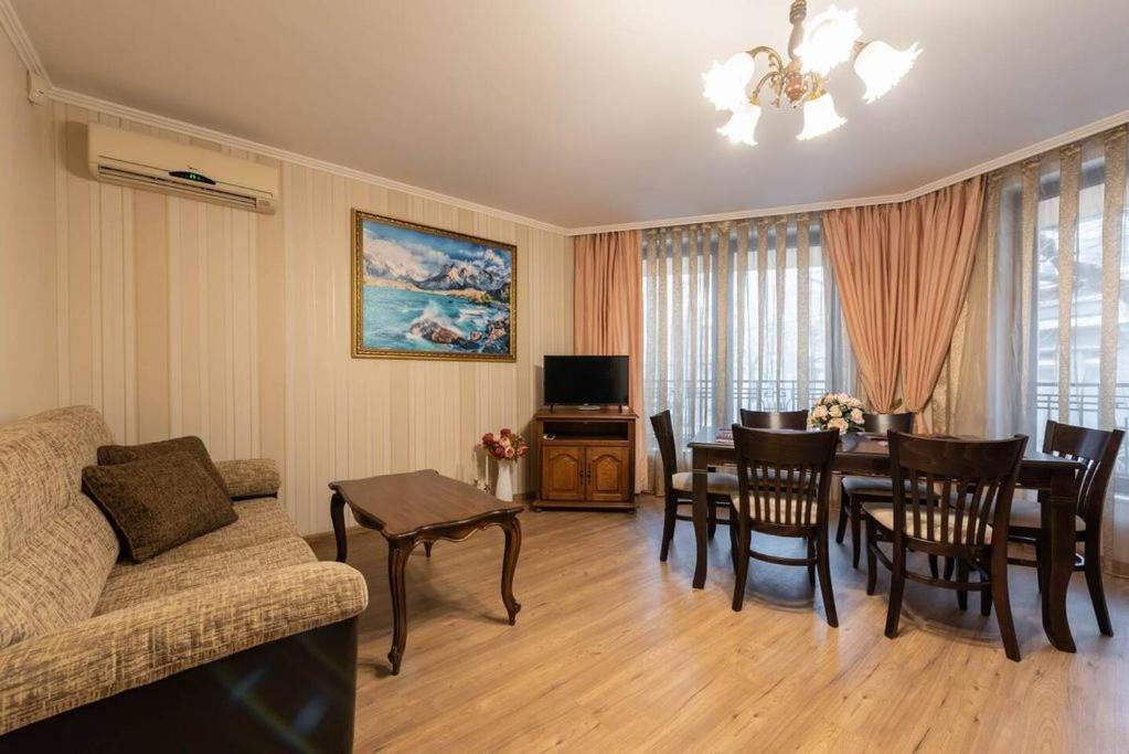 Vazov Residence , Two Bedroom Top Centre Apartment Βάρνα Εξωτερικό φωτογραφία