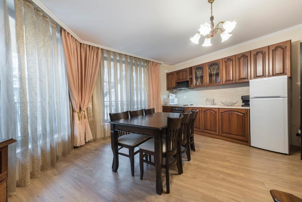 Vazov Residence , Two Bedroom Top Centre Apartment Βάρνα Εξωτερικό φωτογραφία